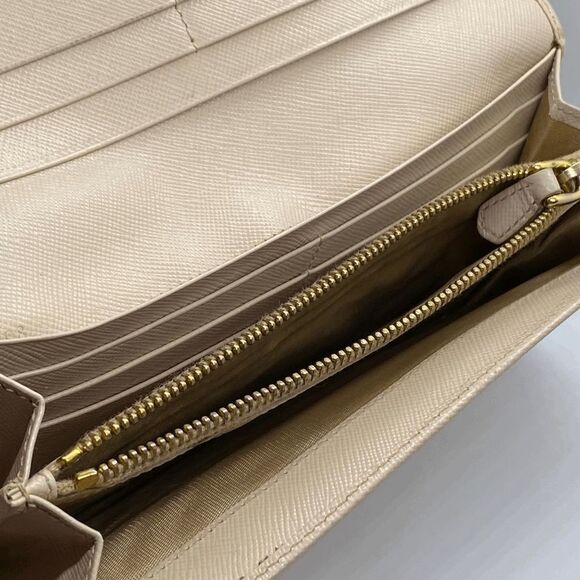 Authentic Prada Milano Beige Leather Long Designer Wallet - Picture 10 of 16